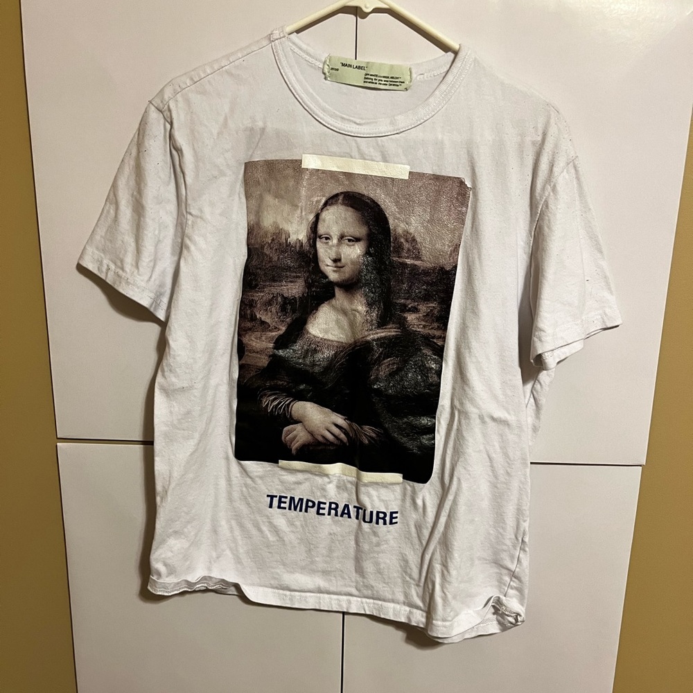 Off white tee